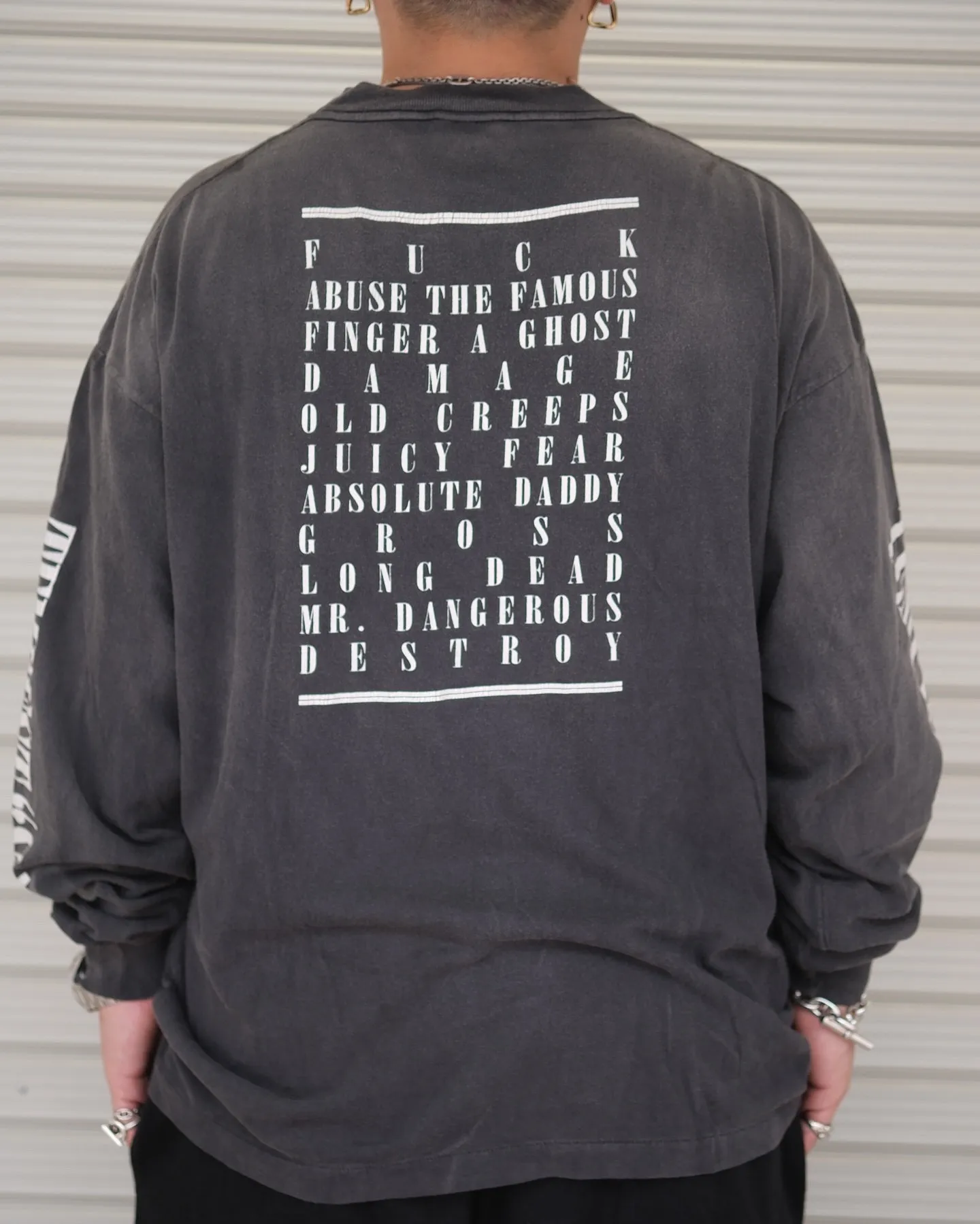 SAINT Mxxxxxx LS TEE/TEMPEST/BLK 'TEMPEST SAINT' Storm Religious Saints Cracked Retro Vulcanized Heavy Wash Long Sleeves Washed Black S-XL Assute Dyeing Multi-bit Horse Fading Craftsmanship Grinding and Hanging Holes Full of Old Feeling Top Printing Craftsmanship Purchasing Level